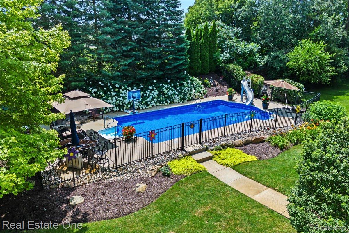 11163 Sand Crane Way