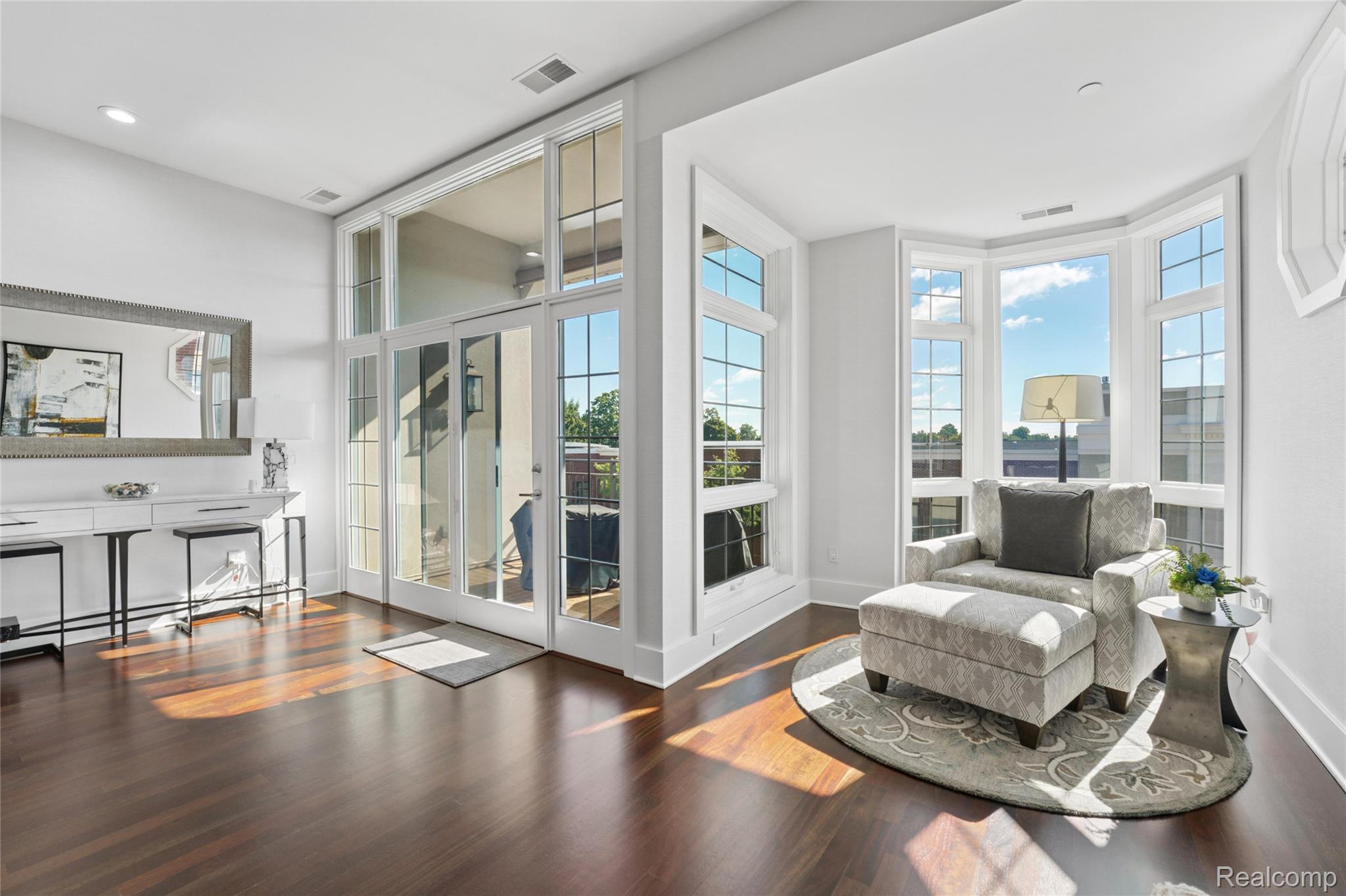 801 W Ann Arbor Trail 306