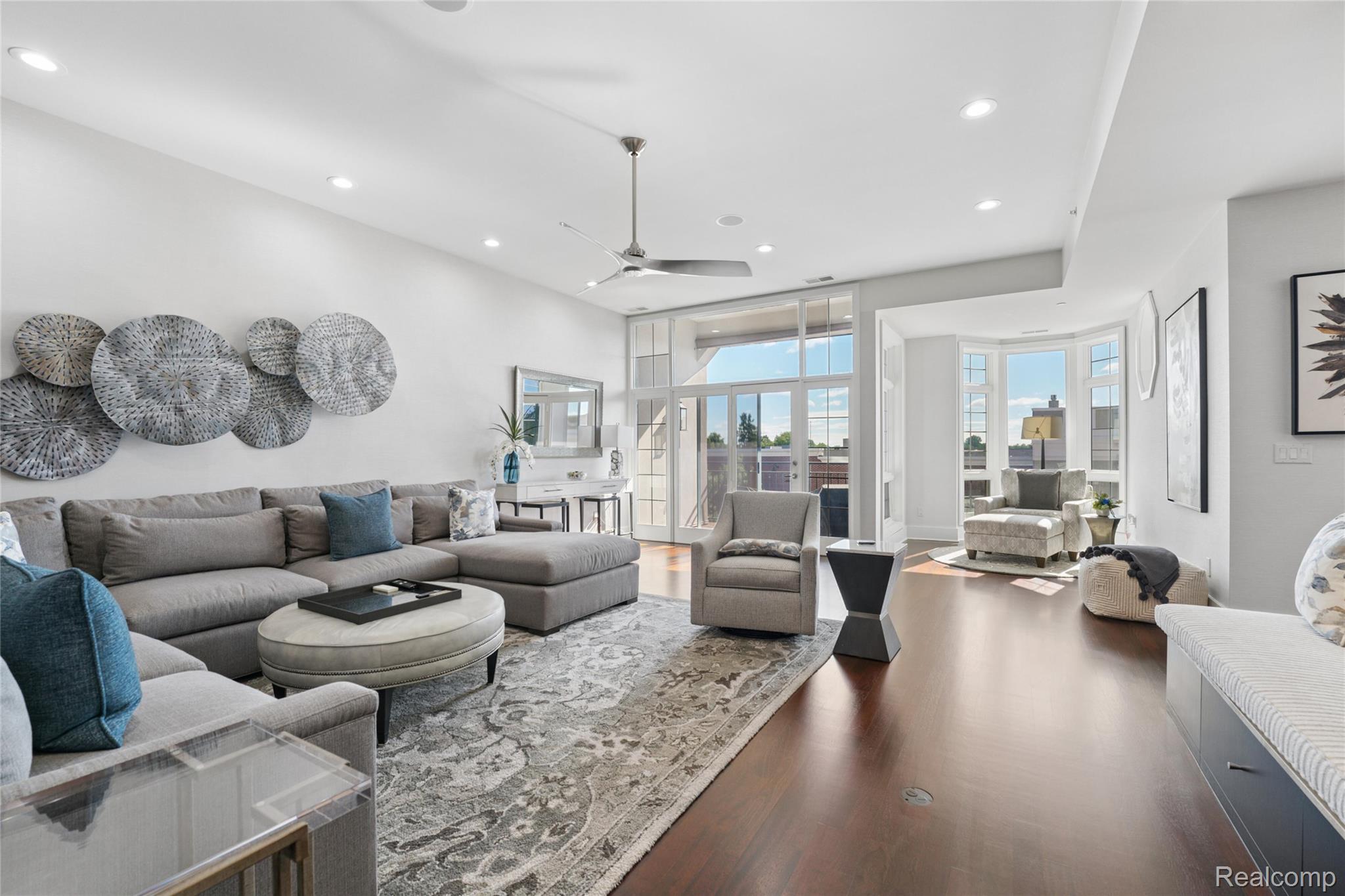 801 W Ann Arbor Trail 306