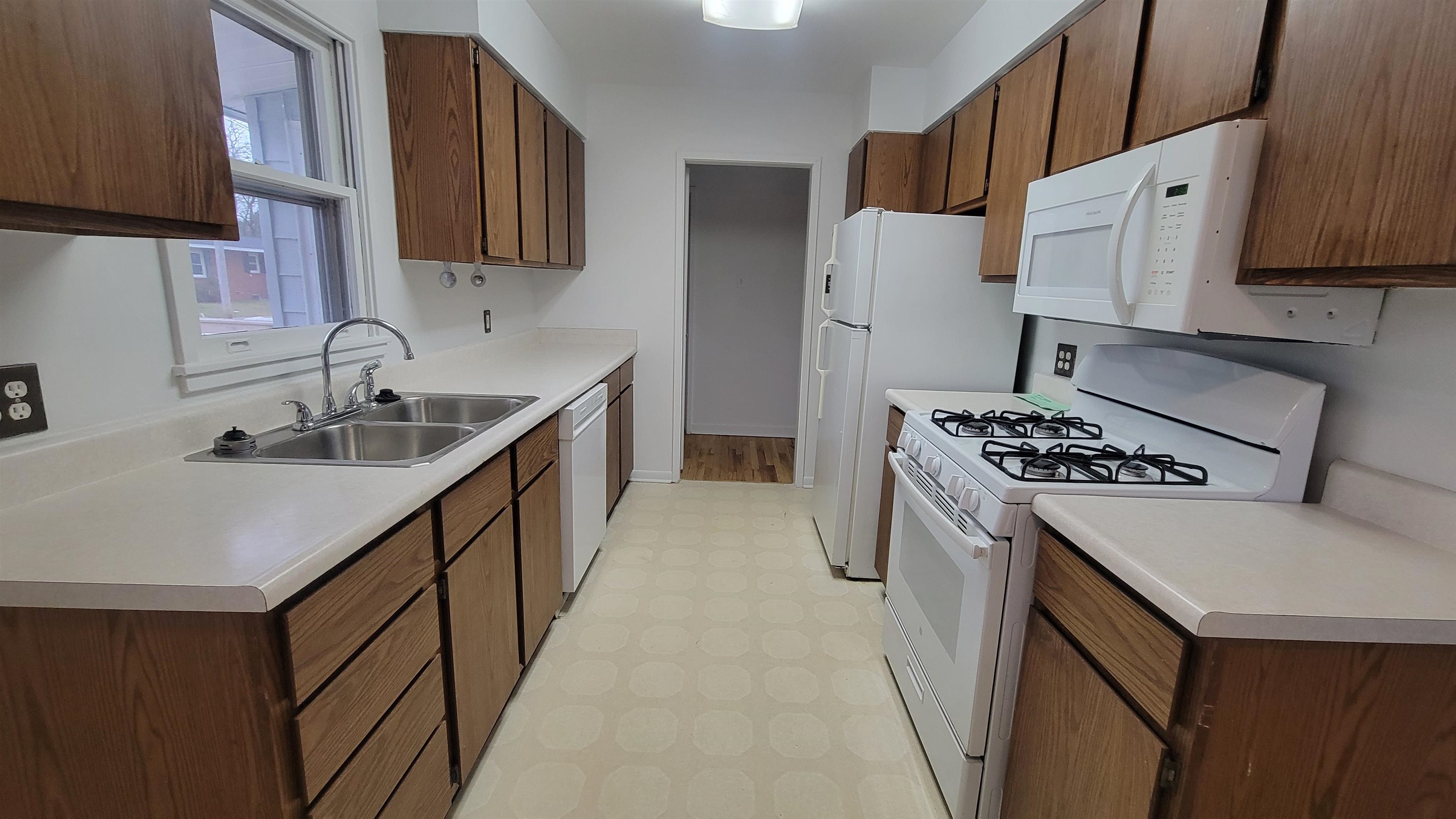 8005B N Alaska Street