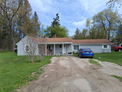 Photo of 8285 Pilgrim, Washington Township, MI 48094 (MLS # 20261028676)