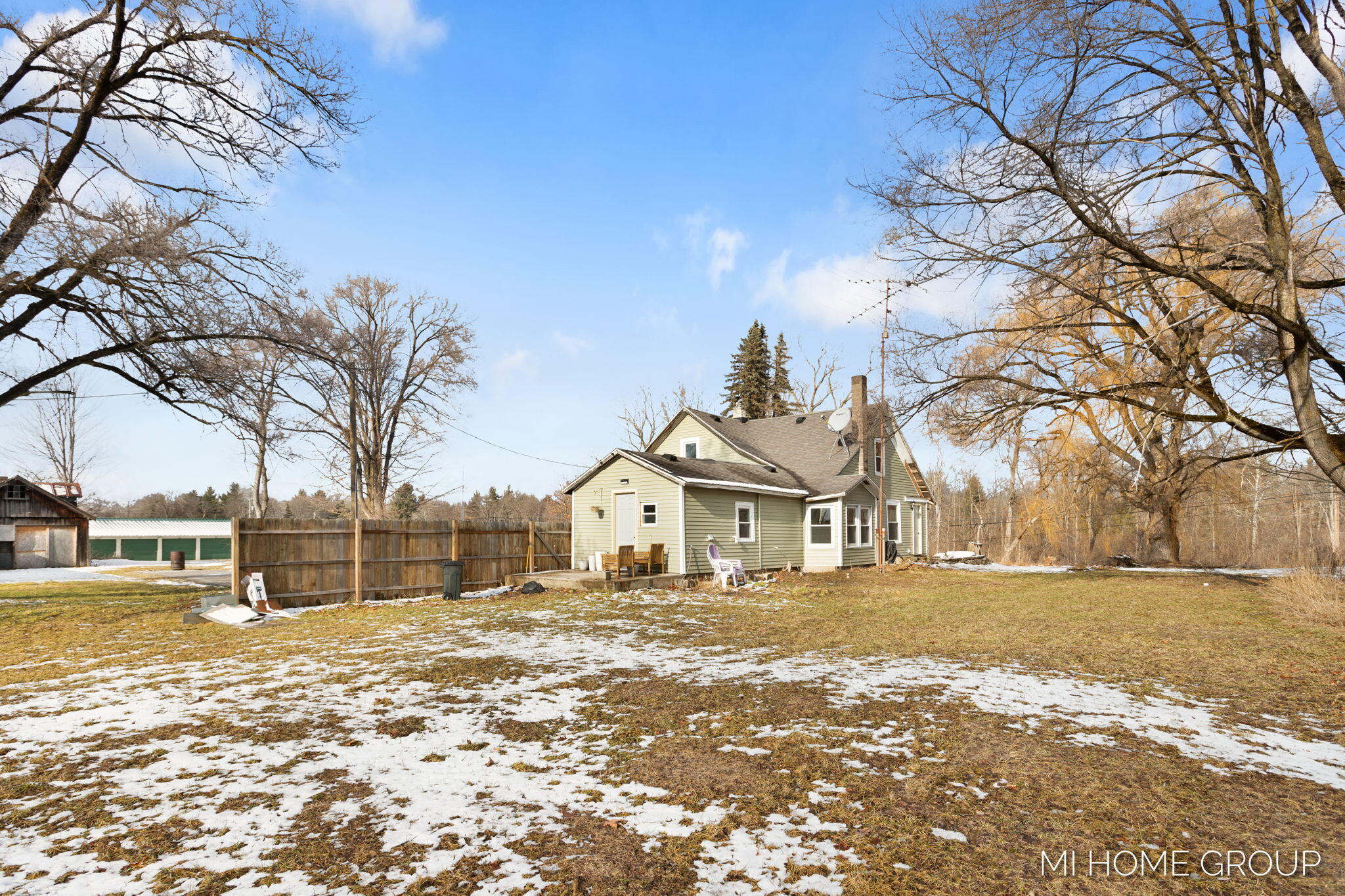 20449 W Howard City-Edmore