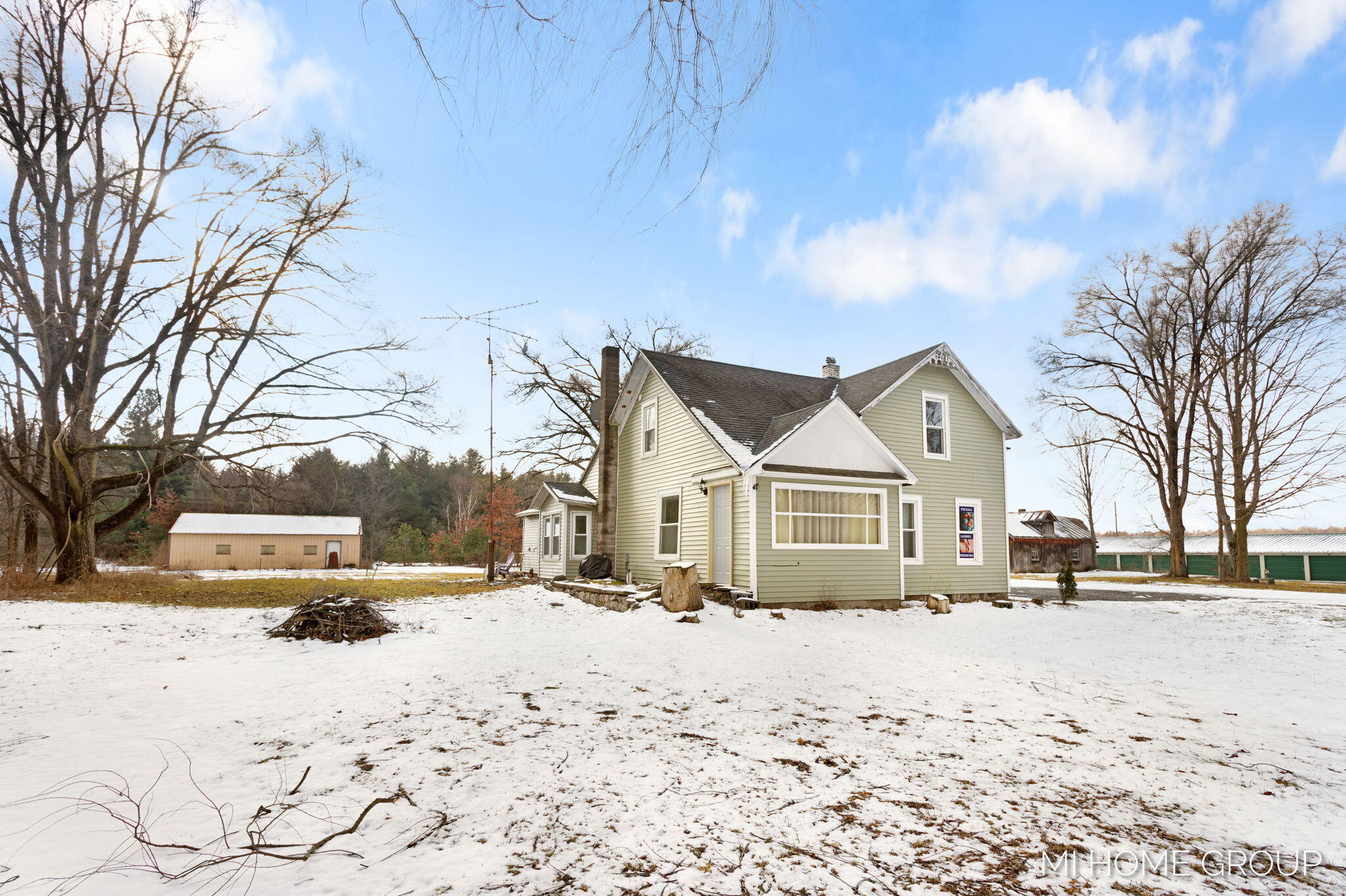20449 W Howard City-Edmore