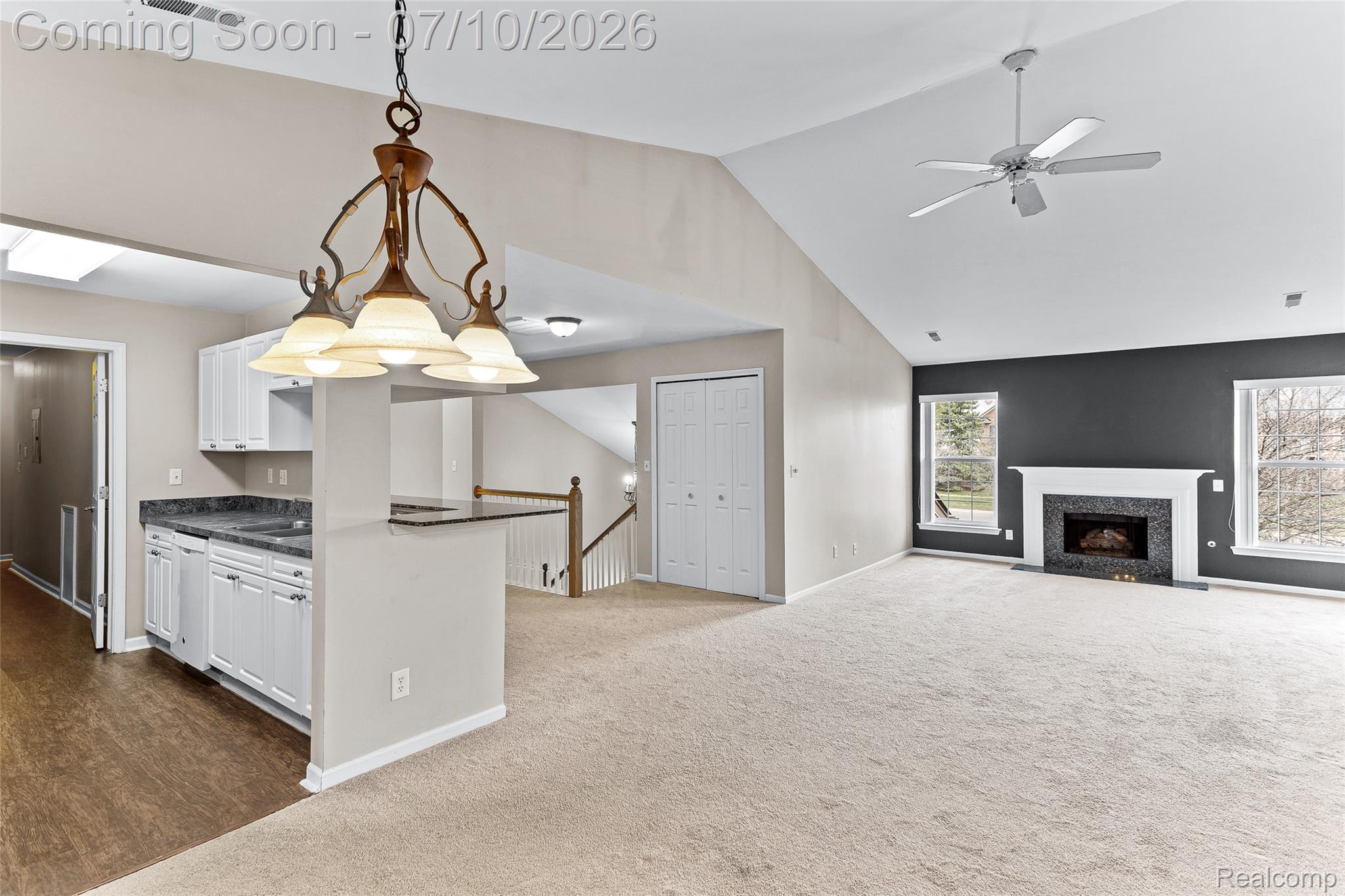 3553 Oakmonte Boulevard