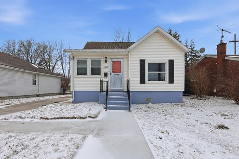 Photo of 7220 Stephens Street, Center Line City, MI 48015 (MLS # 58050201739)