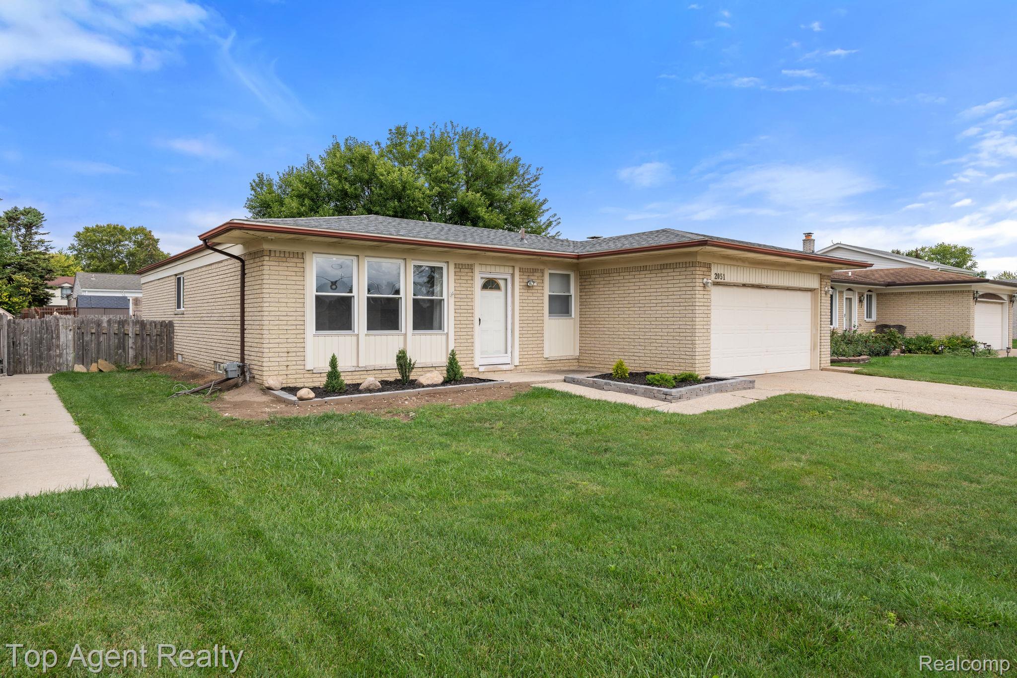 2051 Newell Drive