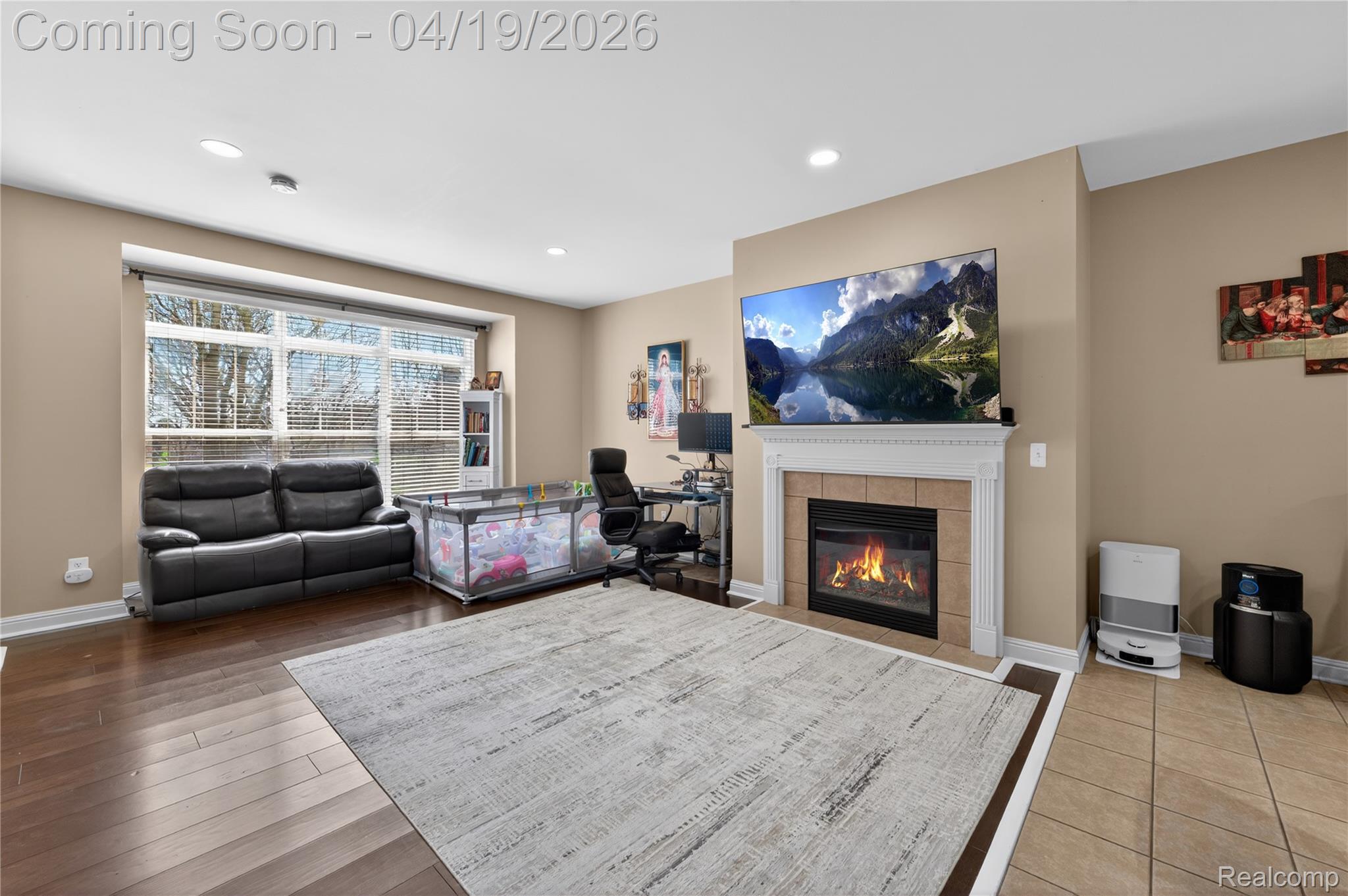 11693 Squiers Boulevard 99