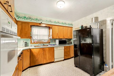 Tiny photo for 412 W Front Street, Burr Oak Village, MI 49030 (MLS # 66025062421)