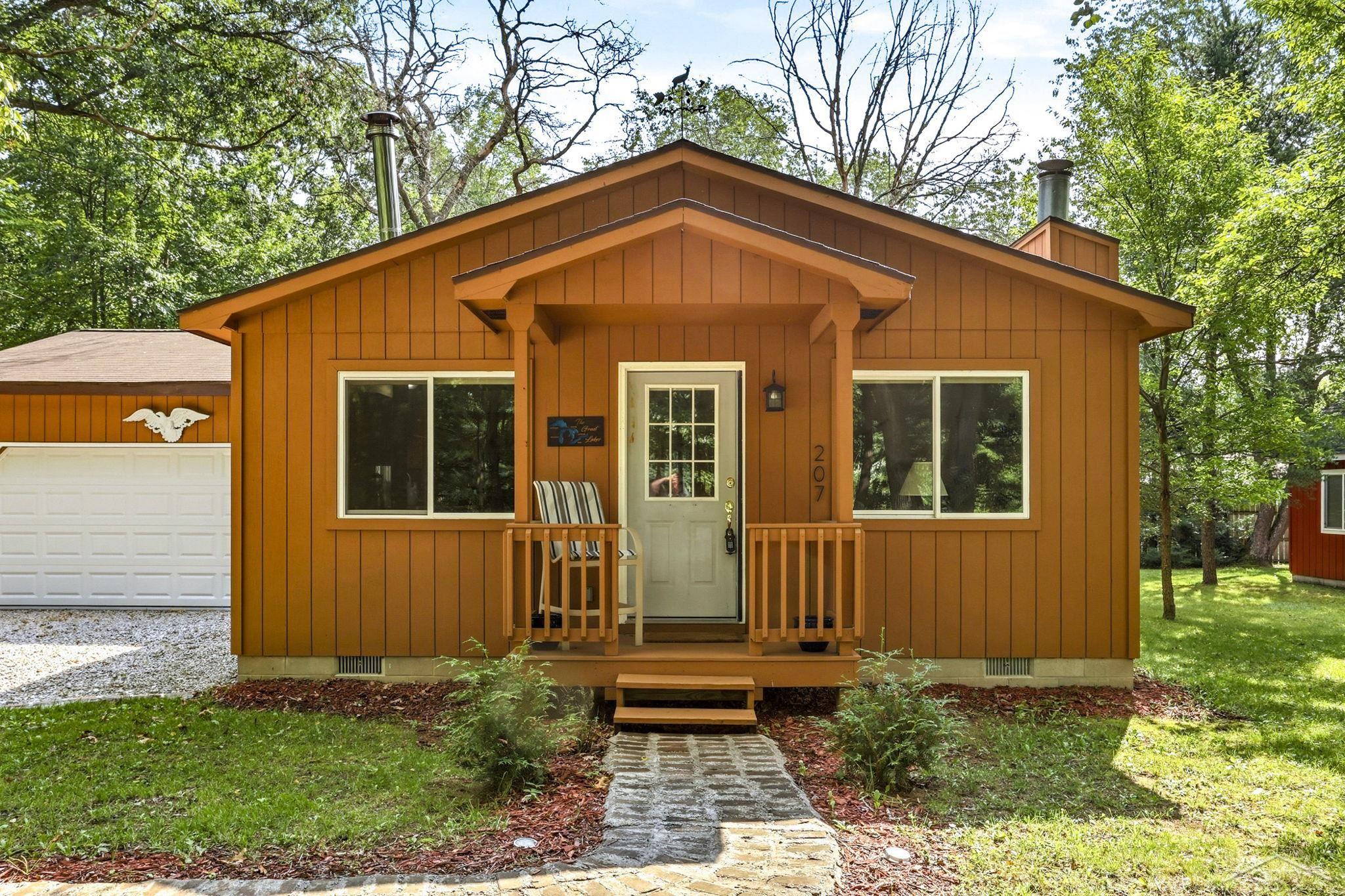 207 Butterfield Lane