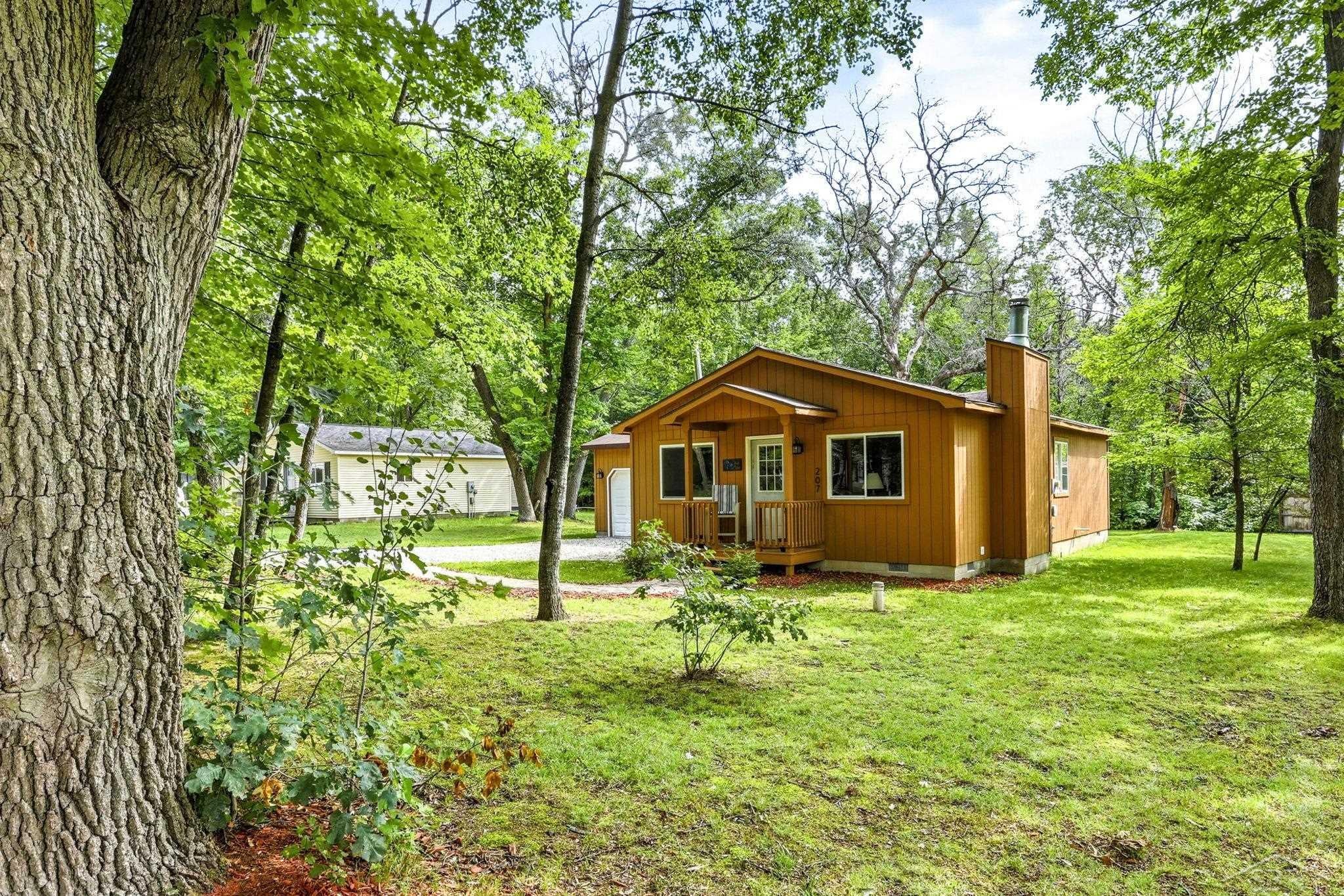 207 Butterfield Lane