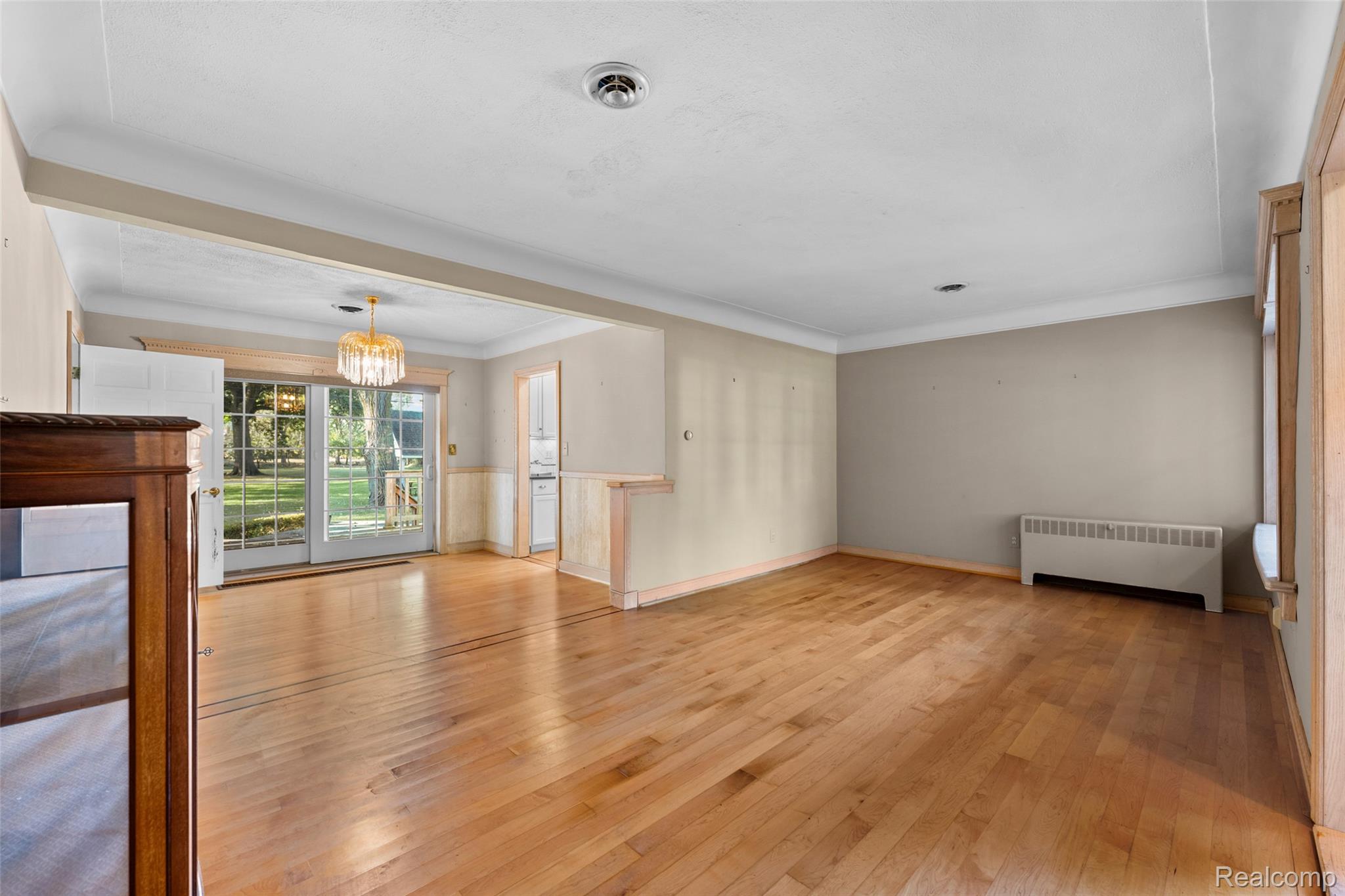 436 Girard Avenue