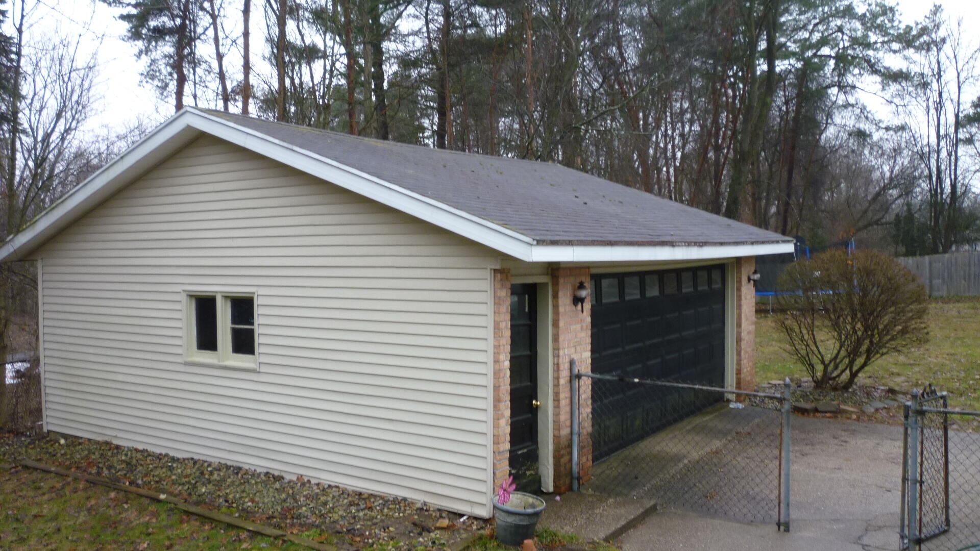 4704 Burton Street SE