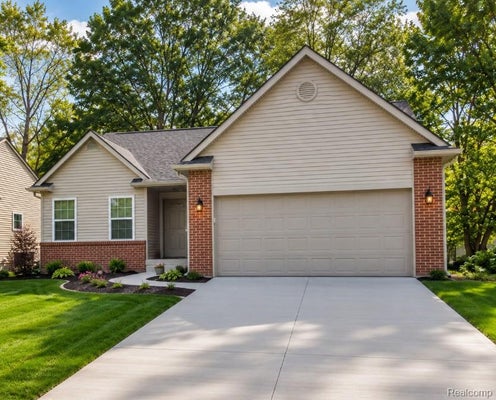 11457 HIDDEN OAKS DR, CLIO, MI 48420 - Image c83f1764477c0e2b2a4eacb91b111578/542499783
