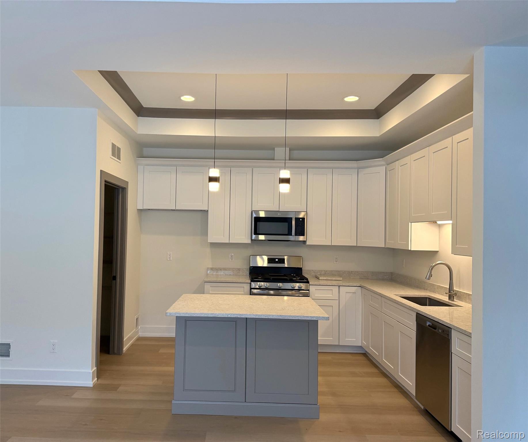 21963 Deer Brook Dr Drive 1