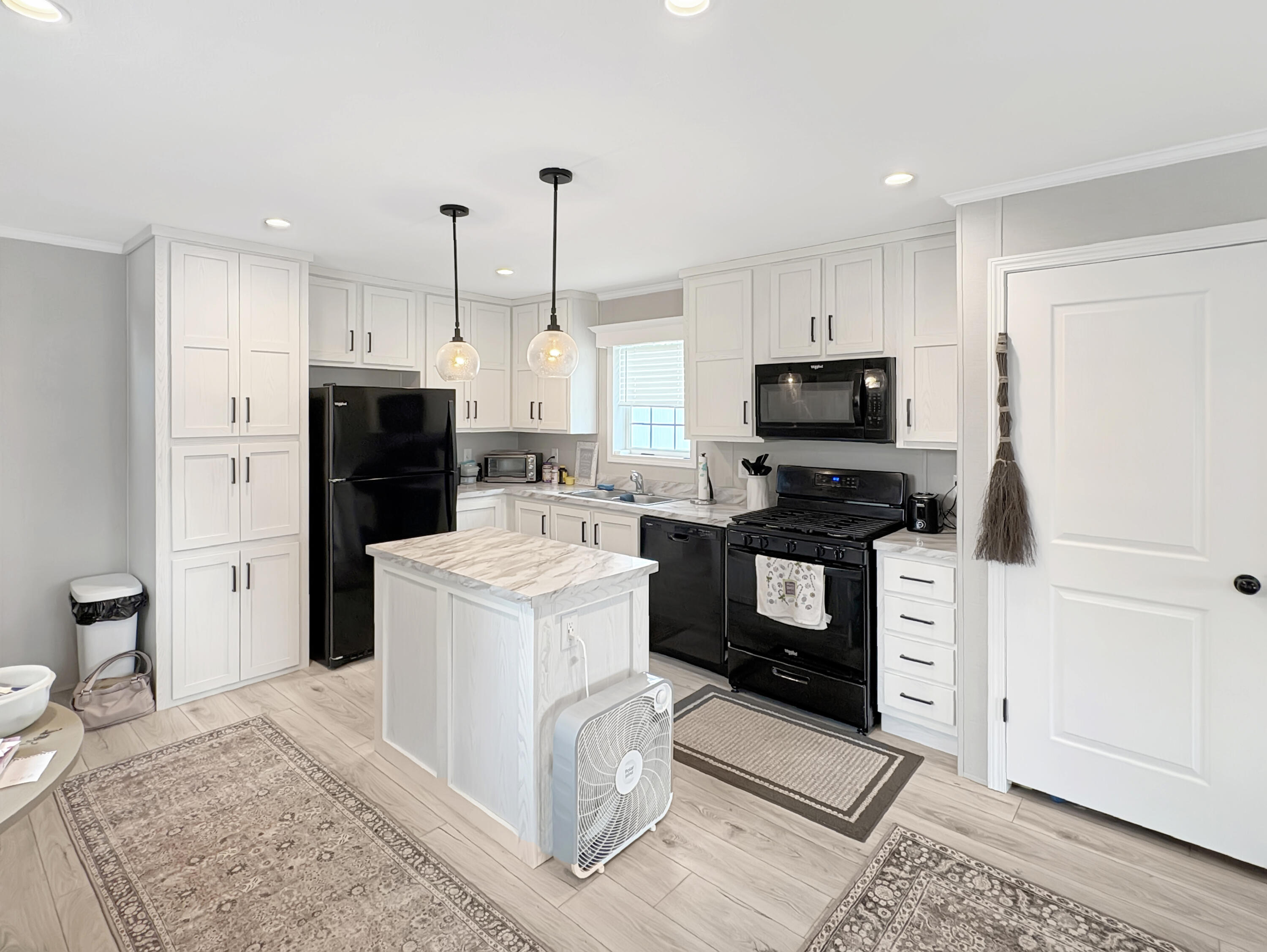 5390 Sandstone Drive