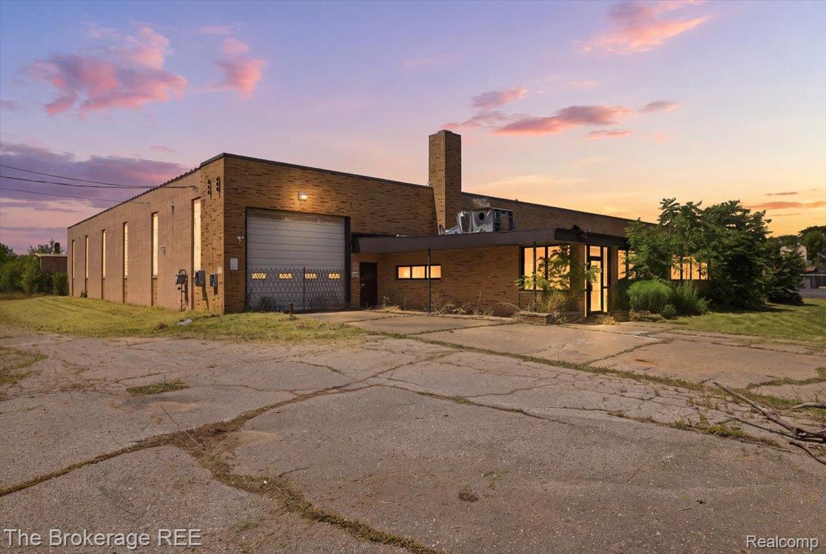 2421 Branch Road