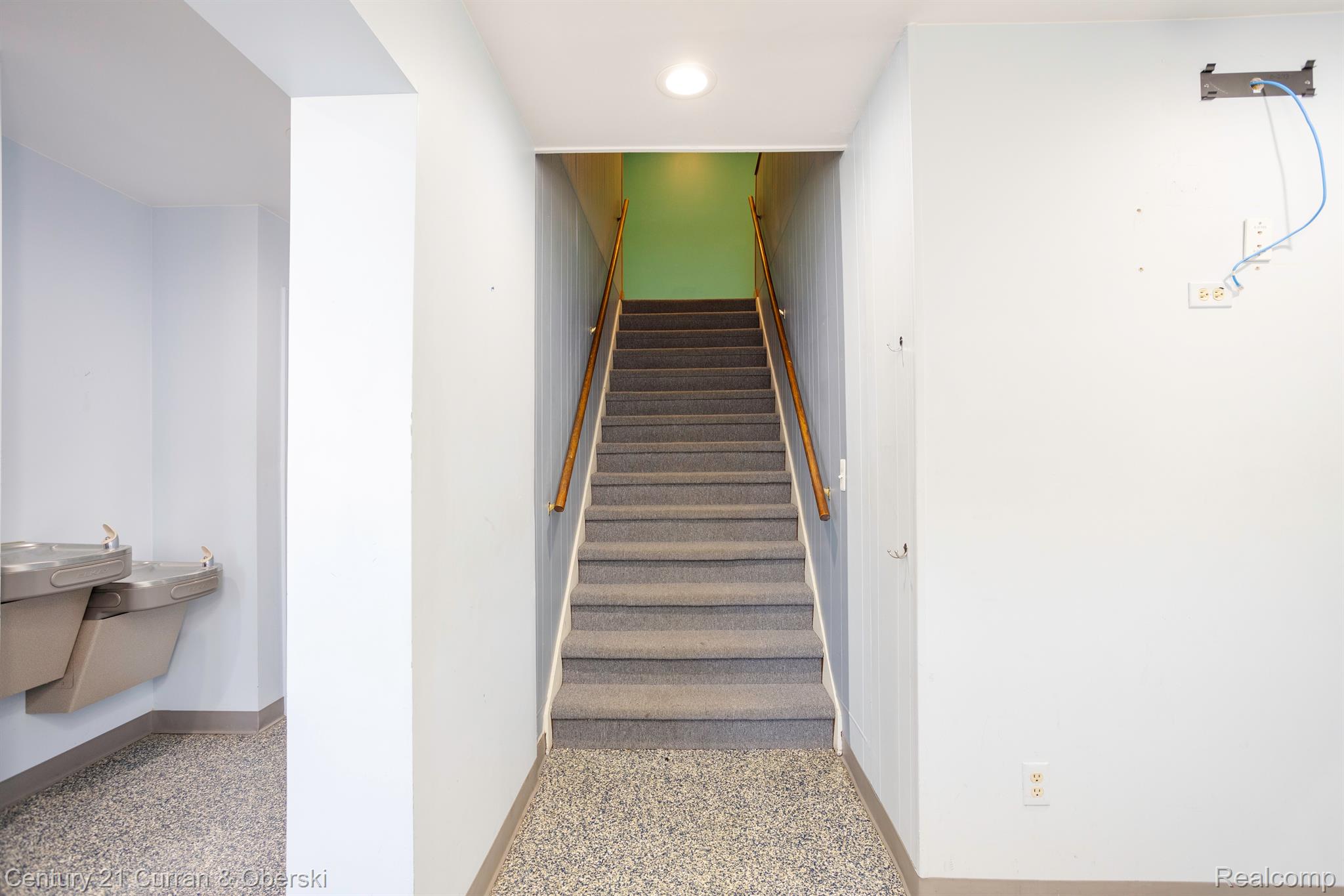 2900 Hilton Road
