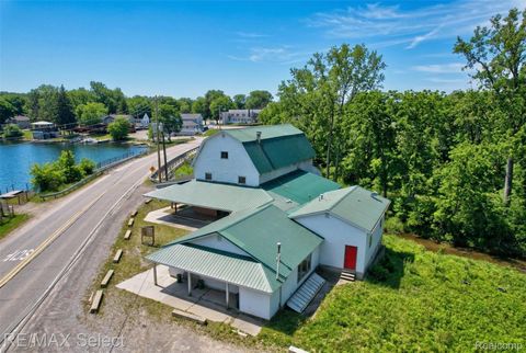 8572 Silver Lake Road Argentine Township MI 48451