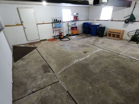 A home in WaterfordCharterTownship_Oakland