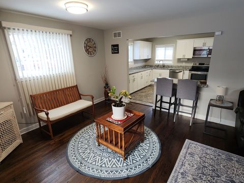 A home in WaterfordCharterTownship_Oakland