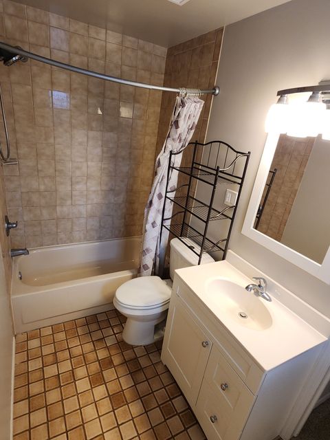 A home in WaterfordCharterTownship_Oakland