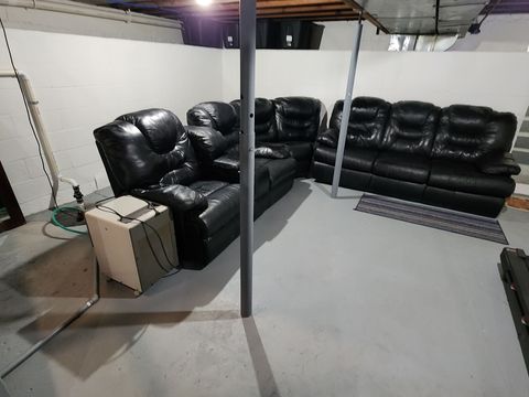 A home in WaterfordCharterTownship_Oakland