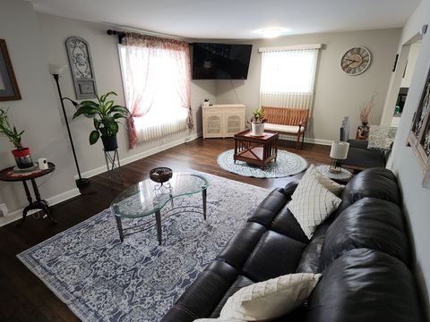 A home in WaterfordCharterTownship_Oakland