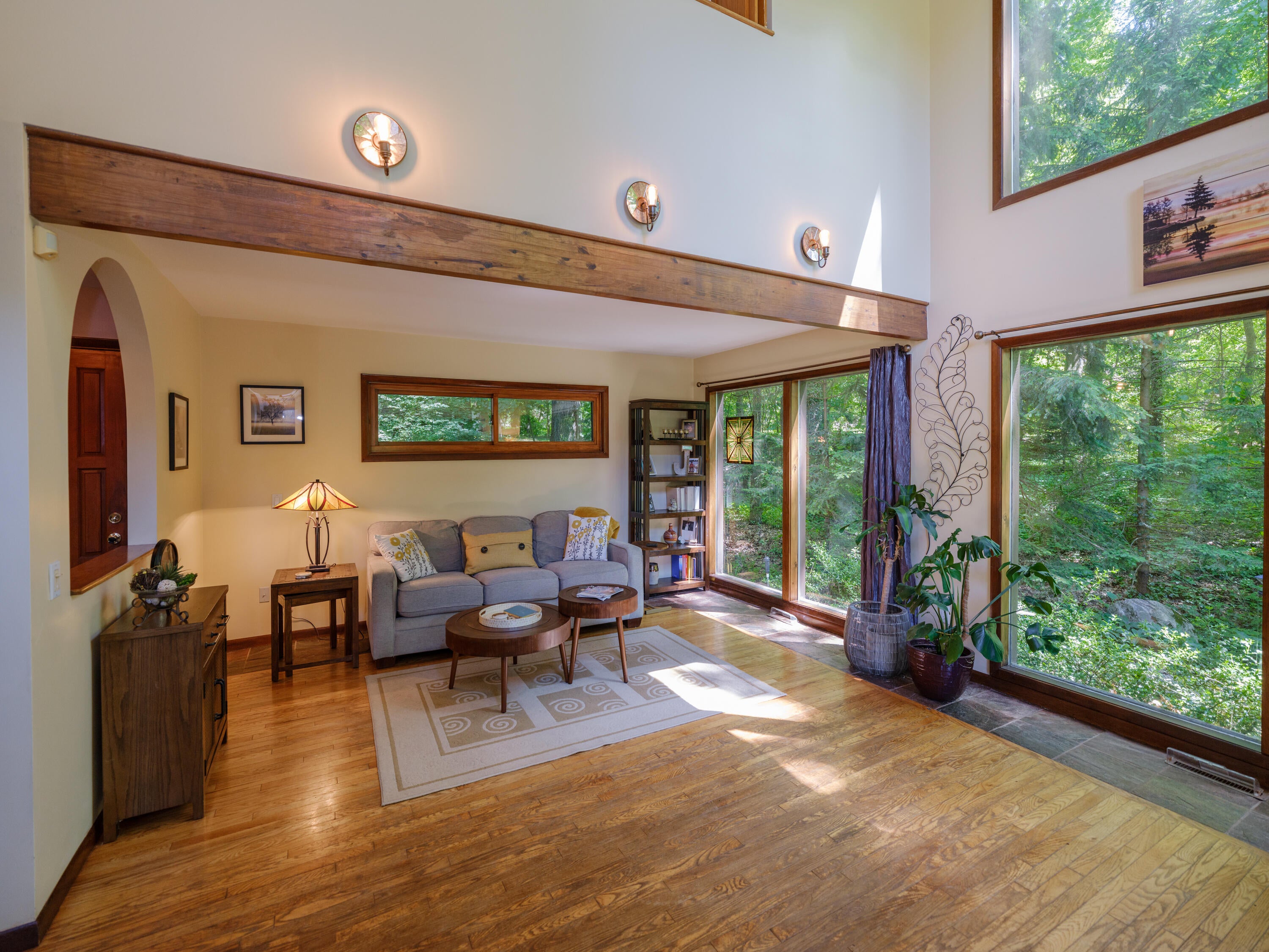 9951 Springwood Drive