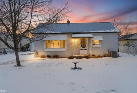 7334 Bealane Road Clay Township MI 48001