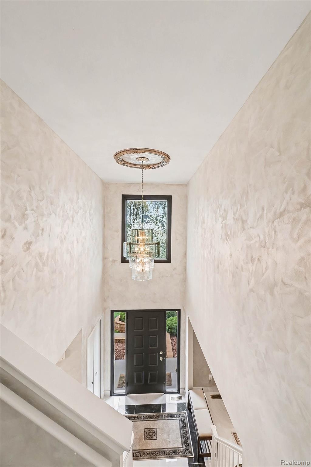 28529 Golf Pointe Boulevard