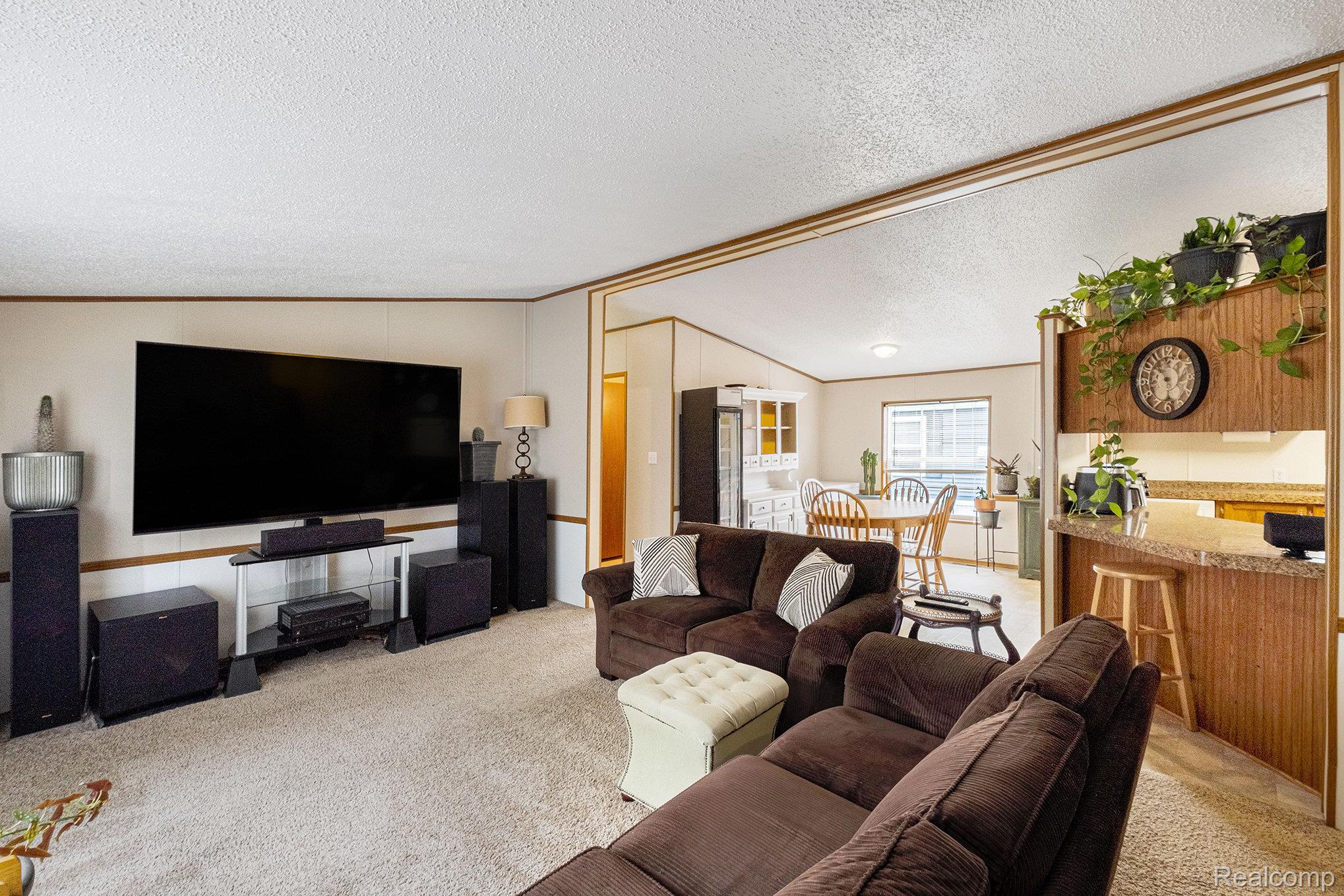 11311 N Lake Drive
