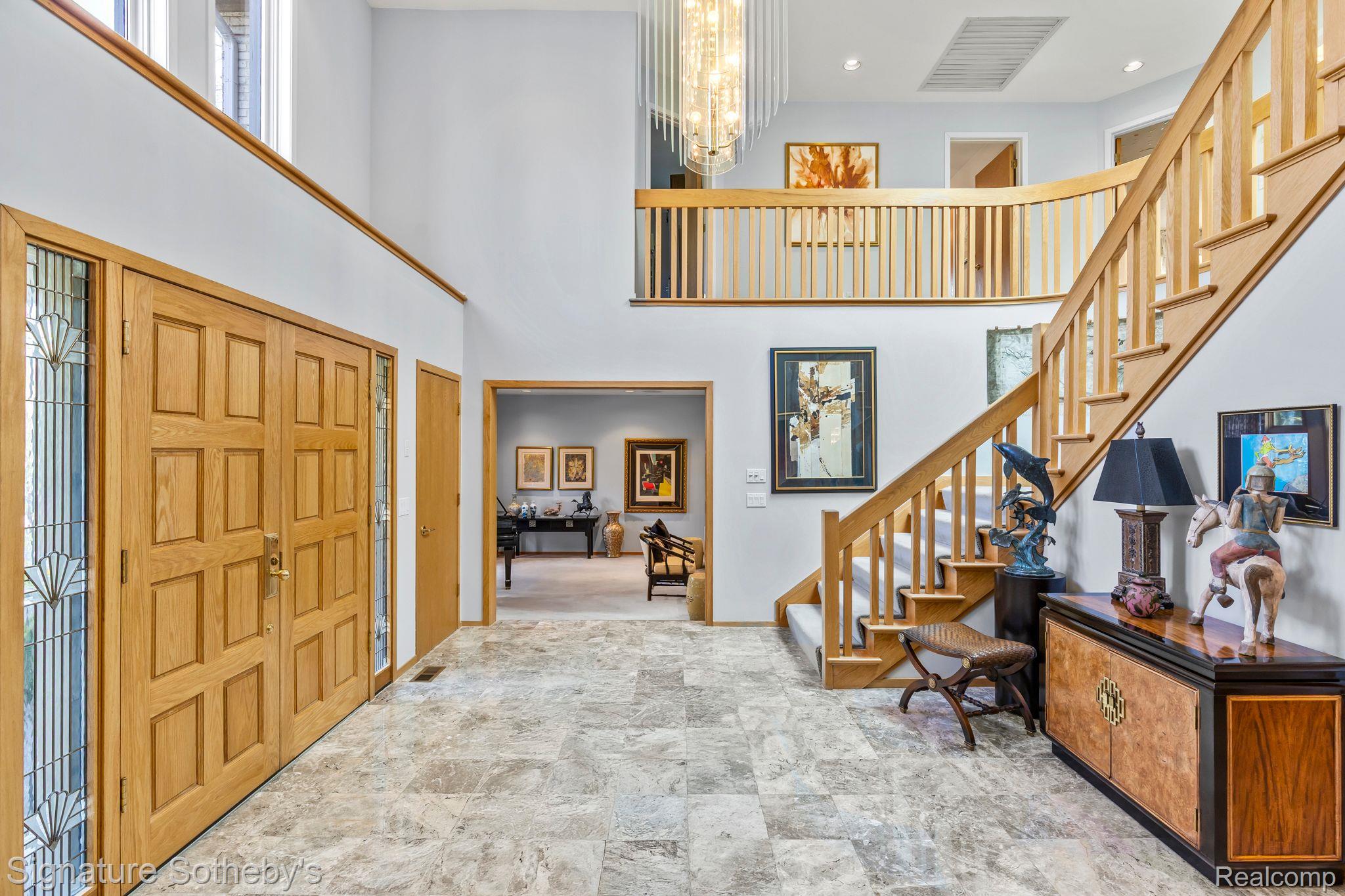 371 PINE RIDGE Drive
