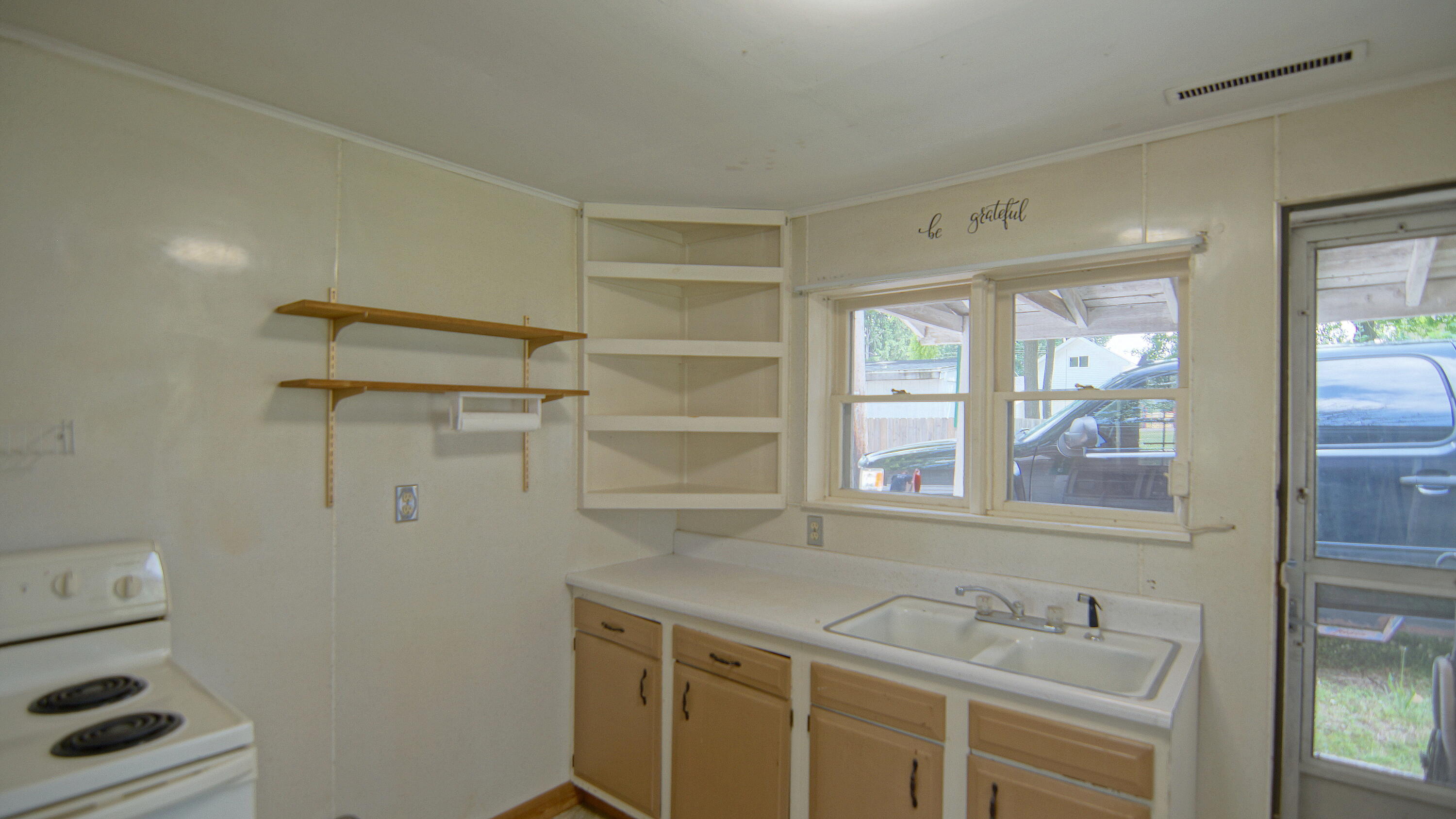 113 W 5th Street