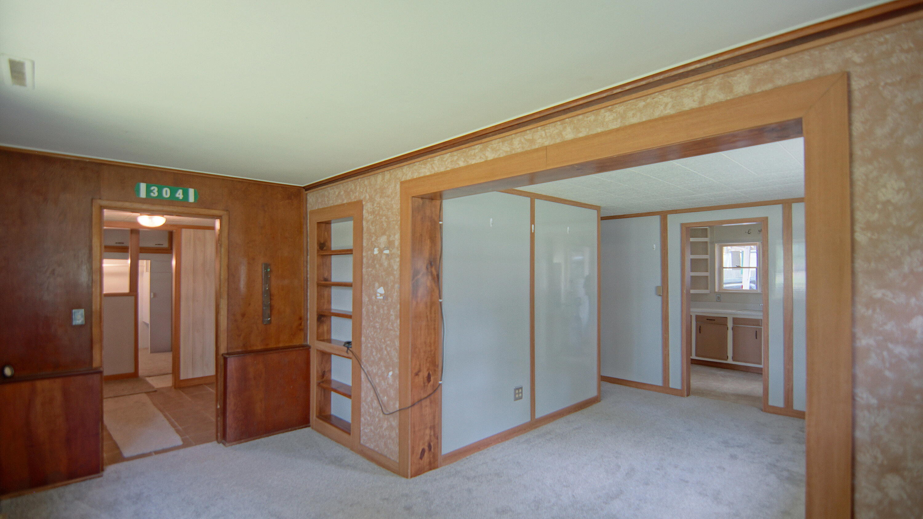 113 W 5th Street
