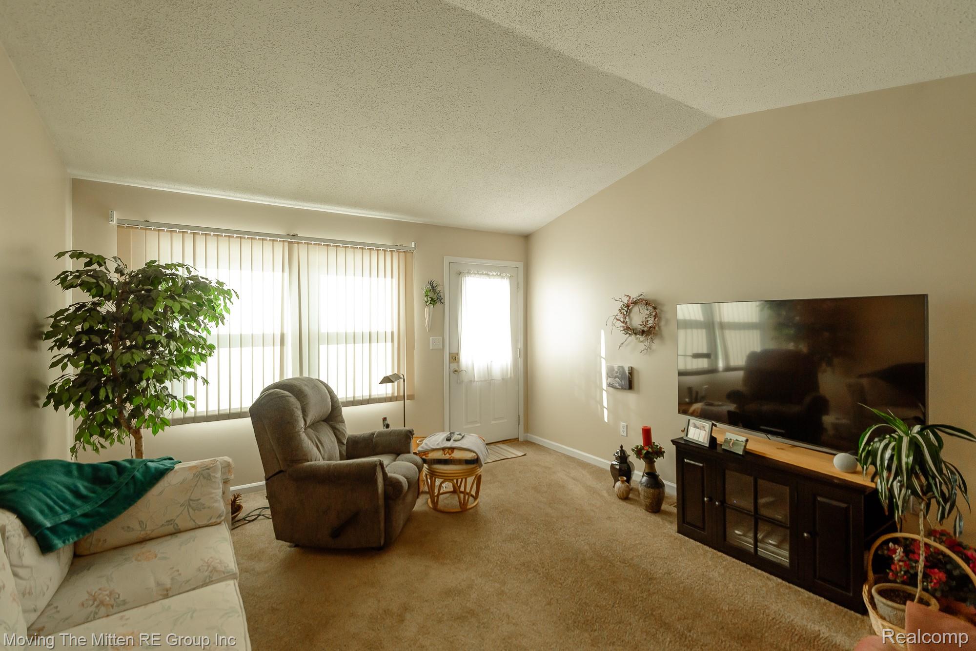 446 Stonehaven Court 14