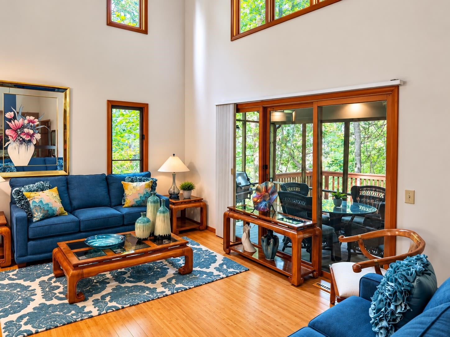 1207 Forest Lane