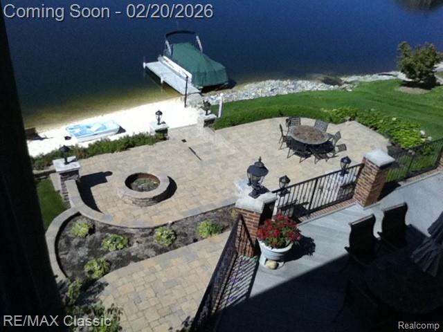 17905 Parkshore Drive