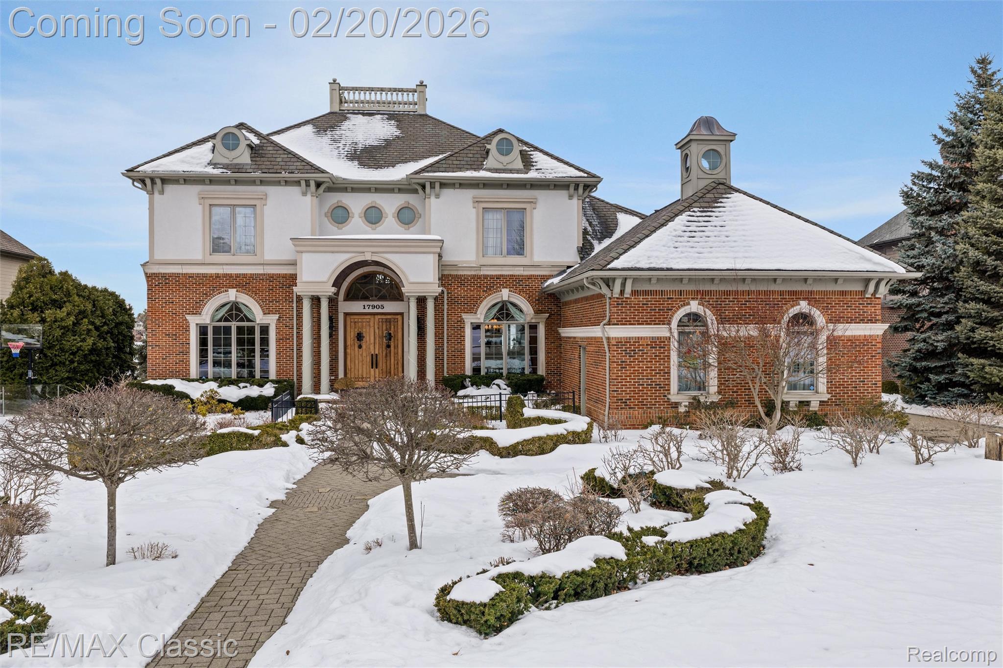 17905 Parkshore Drive