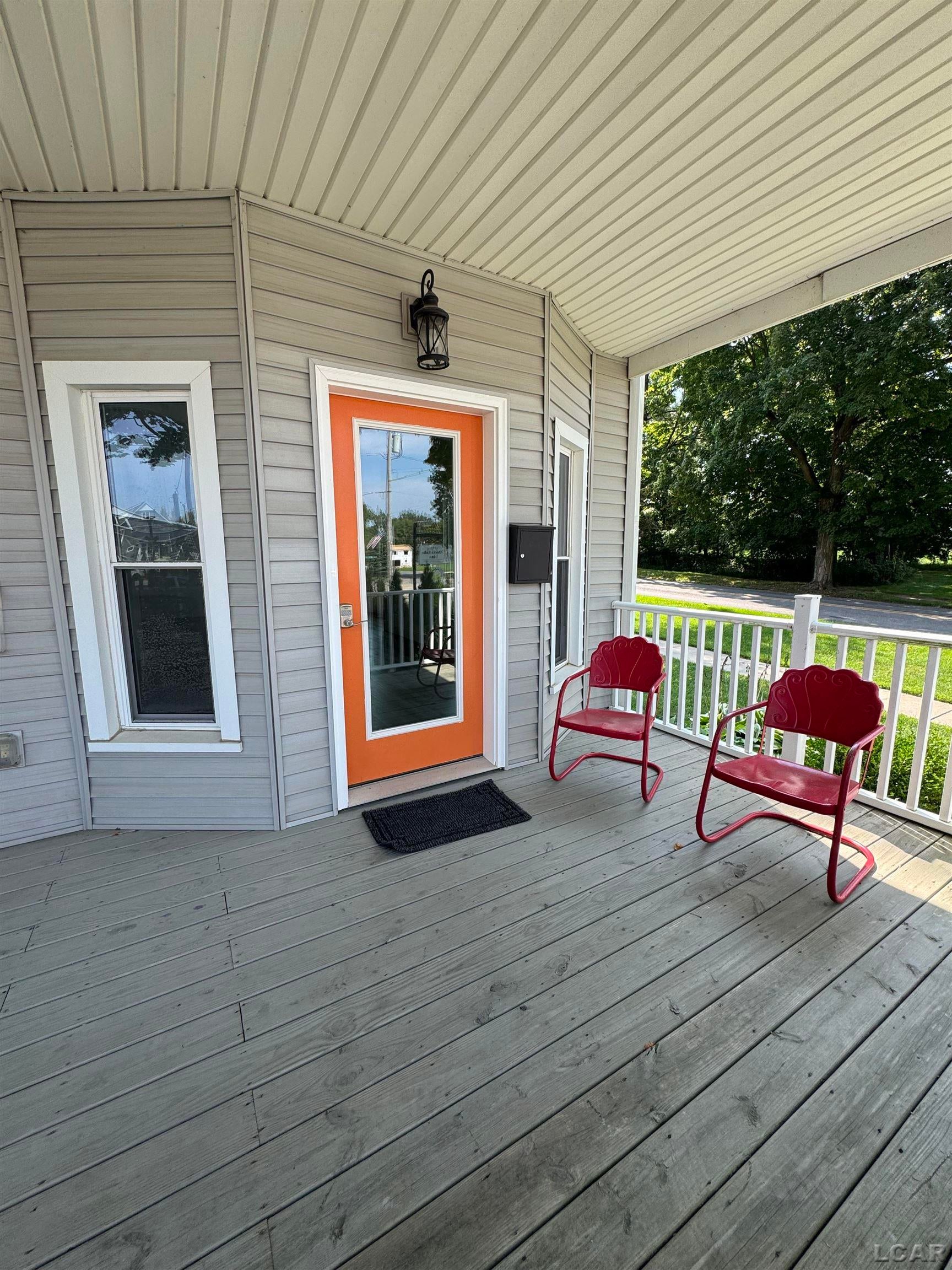103 Walnut Street, Unit 4 Street