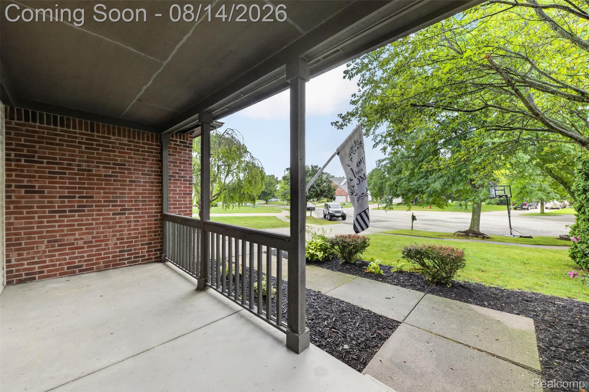 1613 Oak Squire Court