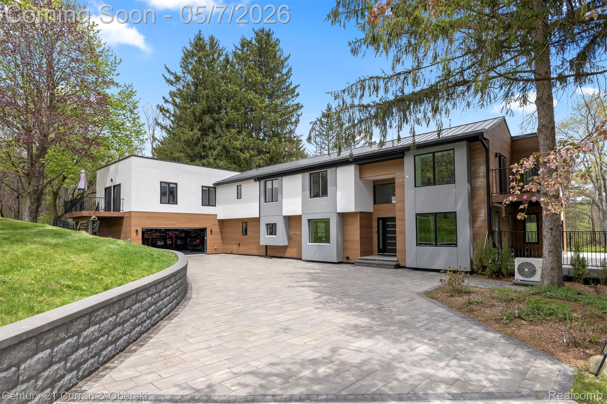 10459 Hyne Road