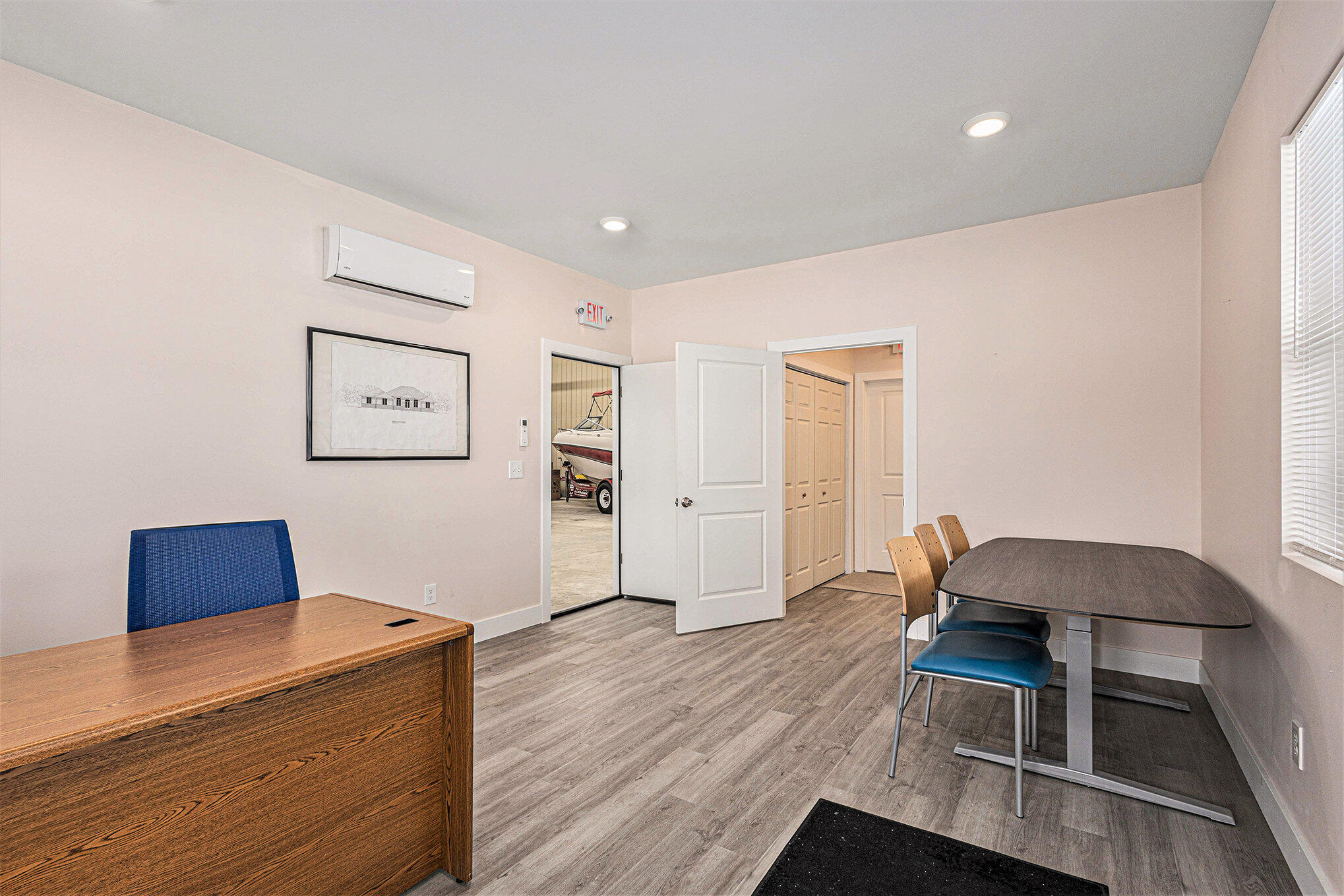 4954 W Commerce Drive