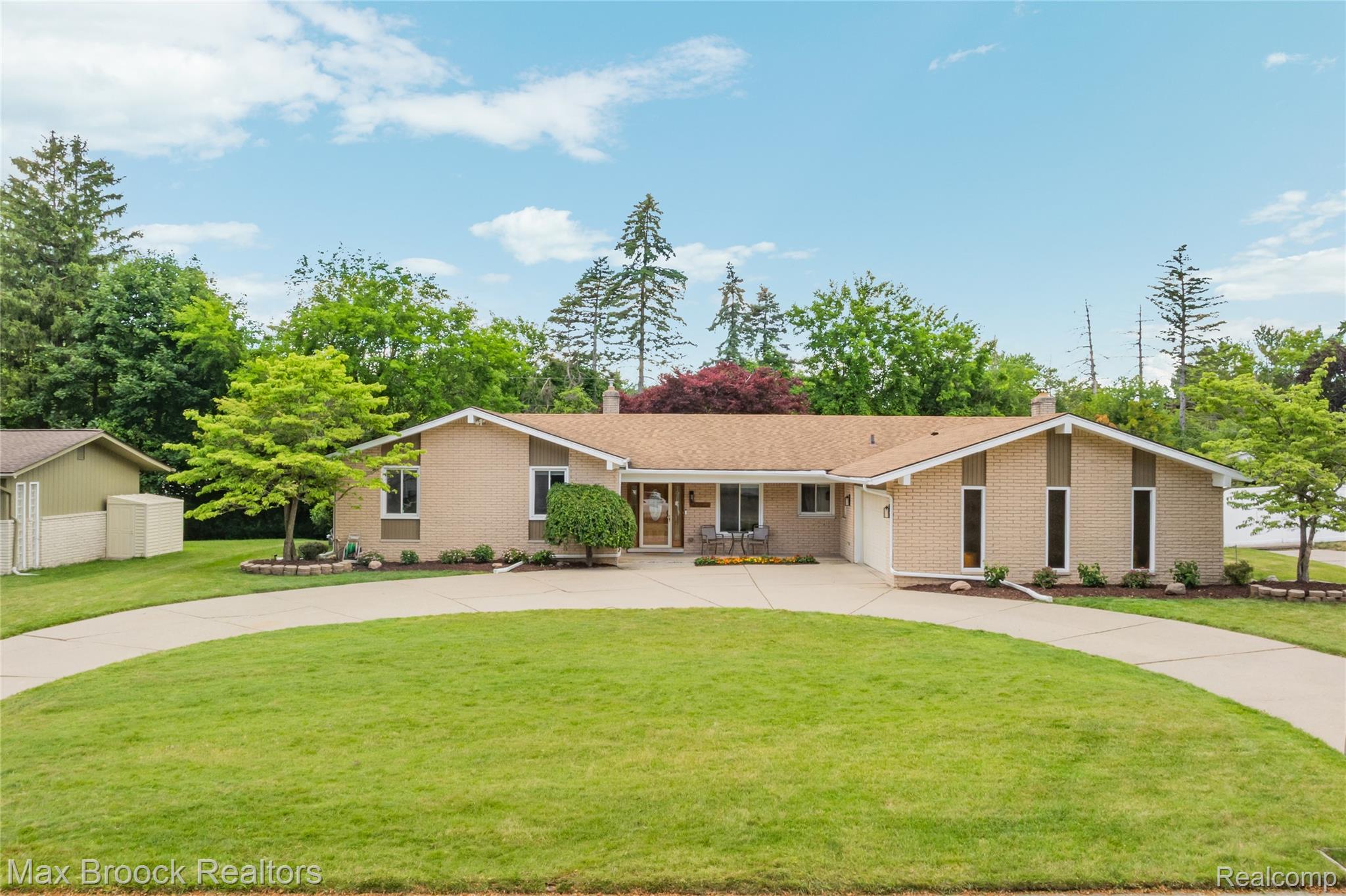 25551 KILREIGH Drive