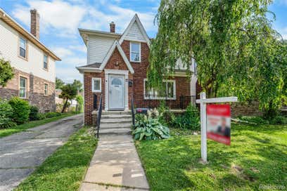 957 Winchester Avenue Lincoln Park City MI 48146