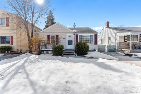 2365 Progress Avenue Lincoln Park City MI 48146