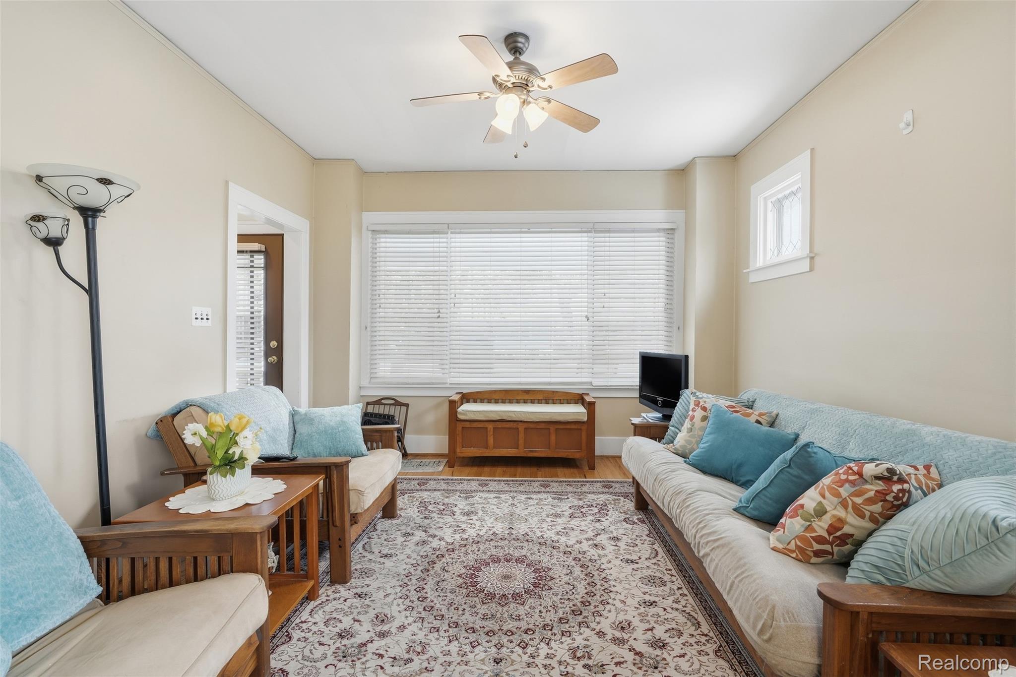 1239 Maryland Street