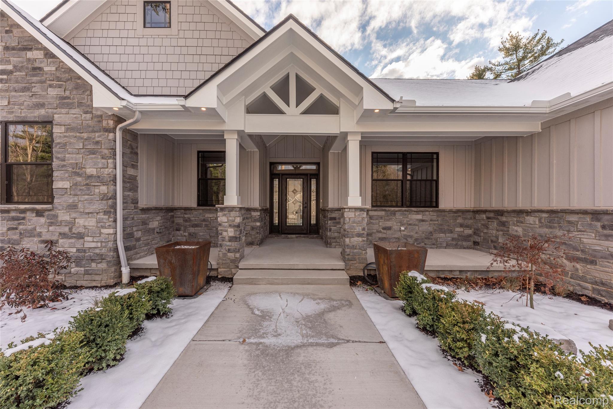 5535 W Huron River Drive