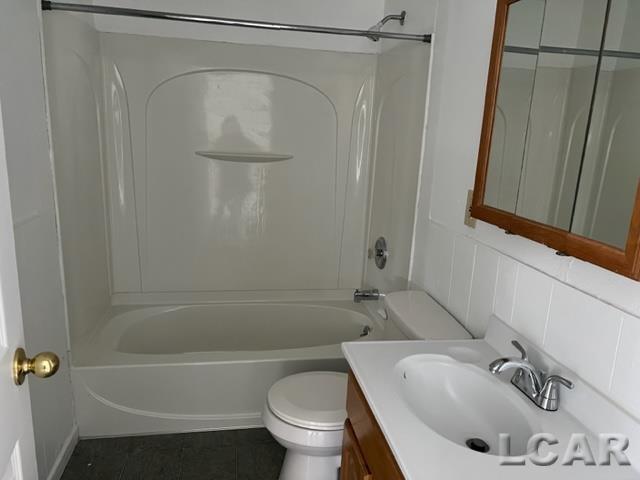 513 W Michigan Avenue