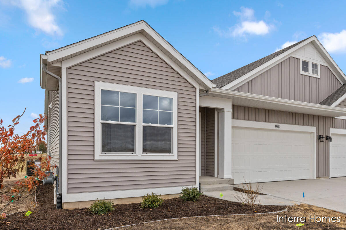 980 Scioto Drive NW 4