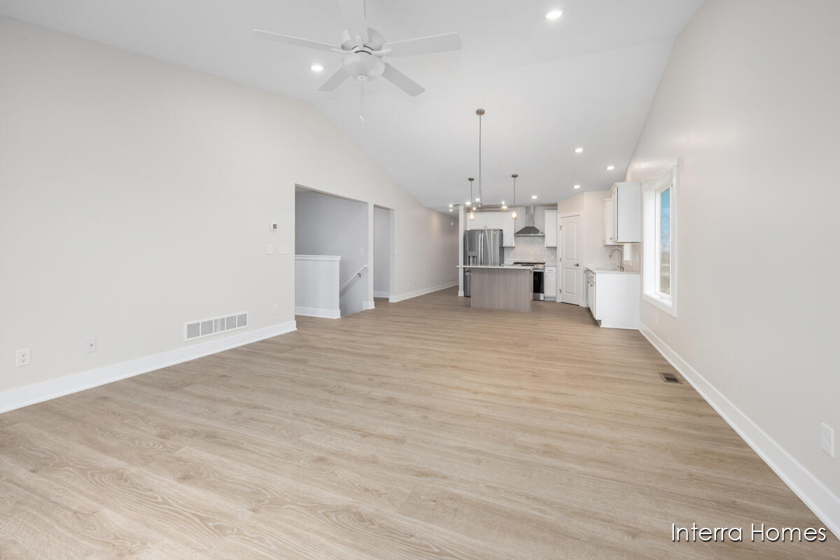 980 Scioto Drive NW 4